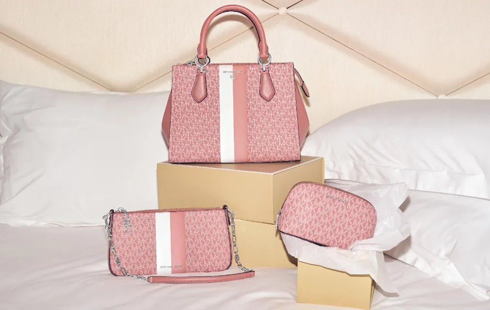 新品未使用品⭐︎MICHAEL KORS⭐︎マフラー手袋 - 小物 - 小物
